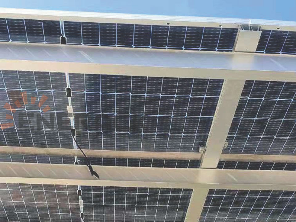 Sistem de montaj solar pentru carport impermeabil