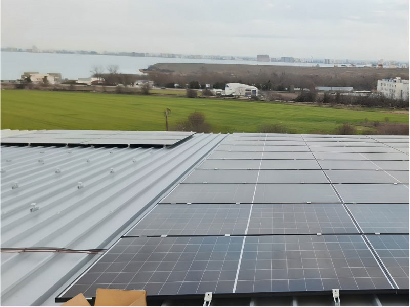 Trapezoidal sheet metal case