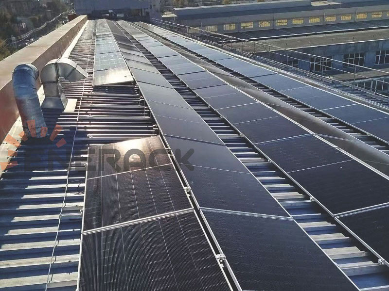 Carcasă integrată pentru sistemul de picioare spate Est-Vest cu balast ULT