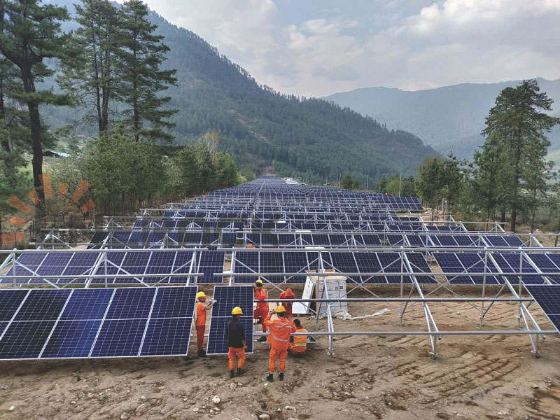 Centrală fotovoltaică la sol din aluminiu de 2 MW din Himalaya